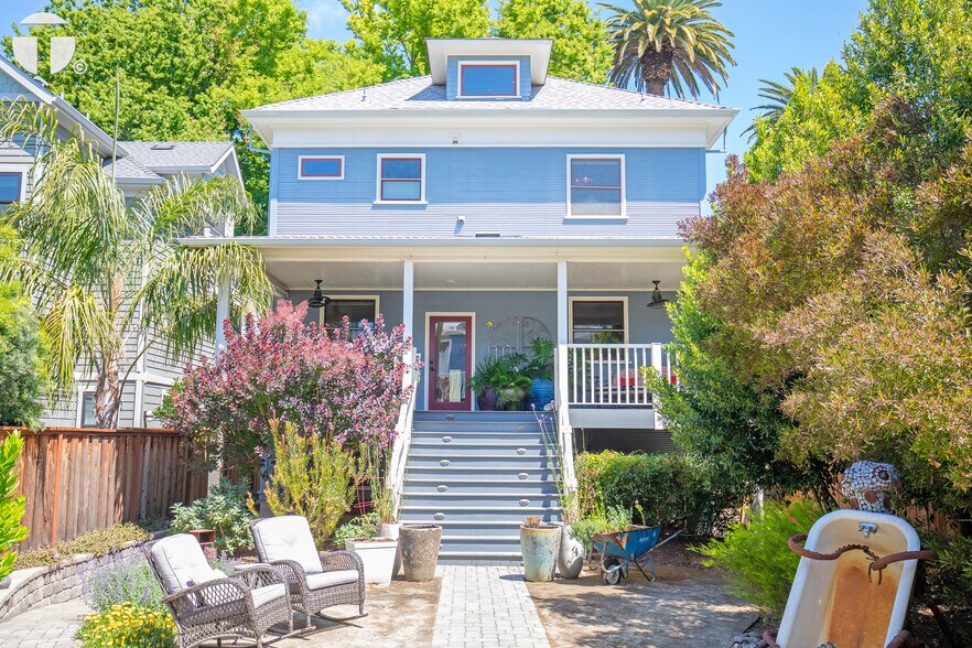 More Photos Of 2220 Capitol Ave, Sacramento Apartments For Sale