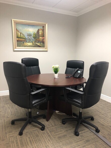 More Photos Of 1500 Gateway Blvd, Boynton Beach Office For Lease