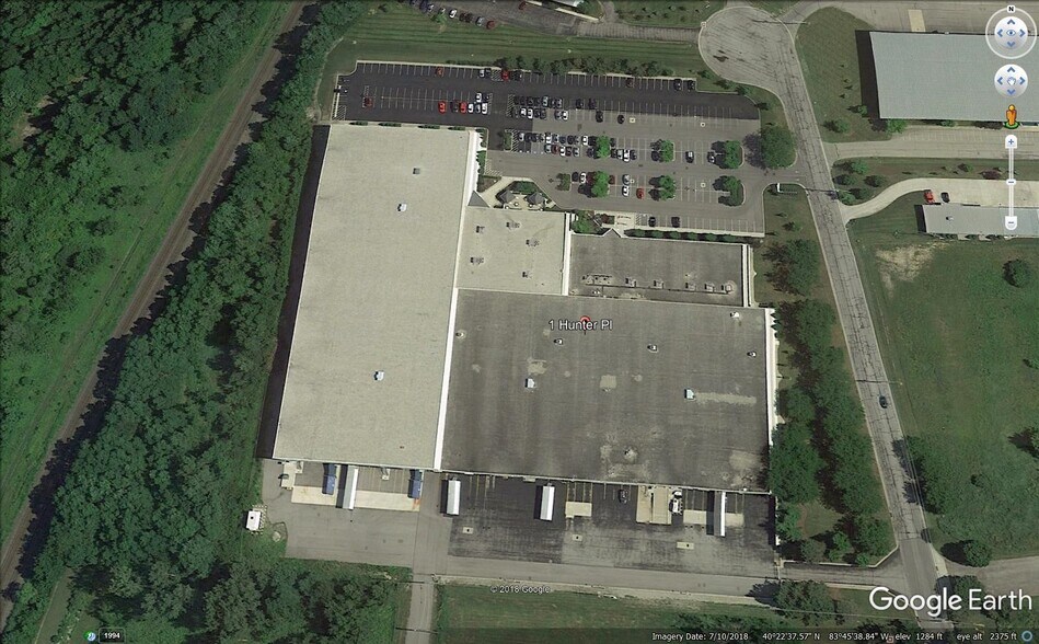 More Photos Of 1 Hunter Pl, Bellefontaine Distribution For Lease