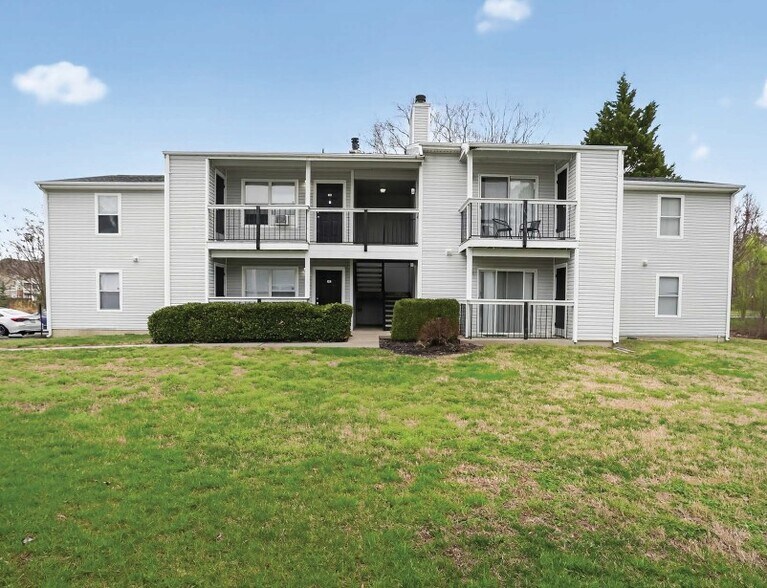 Primary Photo Of 1500 Sharen Dr, Salisbury Apartments For Sale