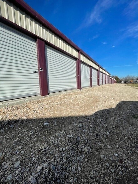 More Photos Of 8877 Stewarts Mdws, College Station Self Storage For Sale