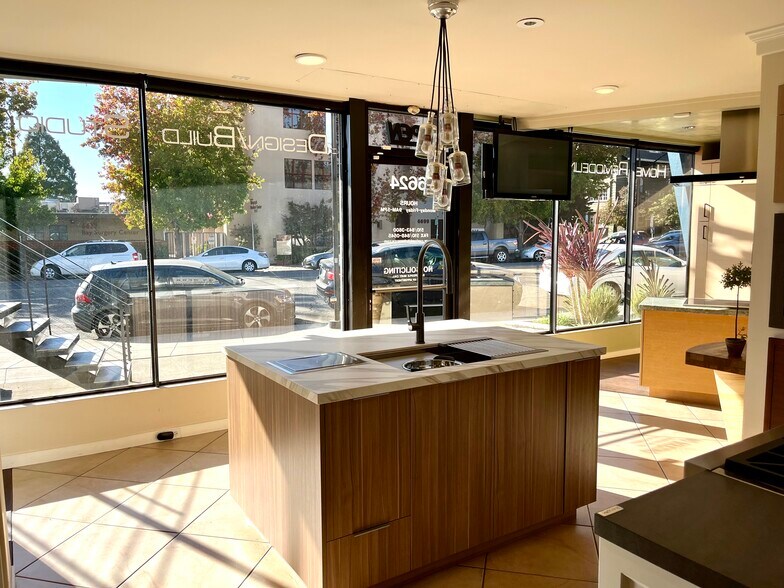 More Photos Of 6628 Telegraph Ave, Oakland General Retail For Sale