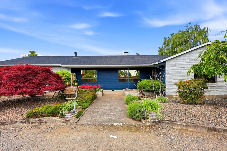 More Photos Of 9085 Arney Ln NE, Woodburn Industrial For Sale