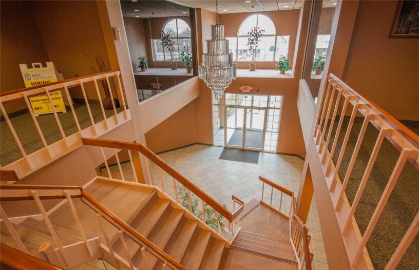 More Photos Of 475 E Main St, Patchogue Medical For Lease