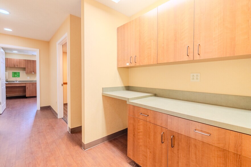 More Photos Of 1600 Wildlife Lodge Rd, Lower Burrell Medical For Lease