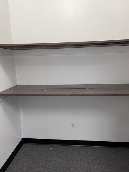 More Photos Of 131 Main St, Hackensack Office Residential For Lease