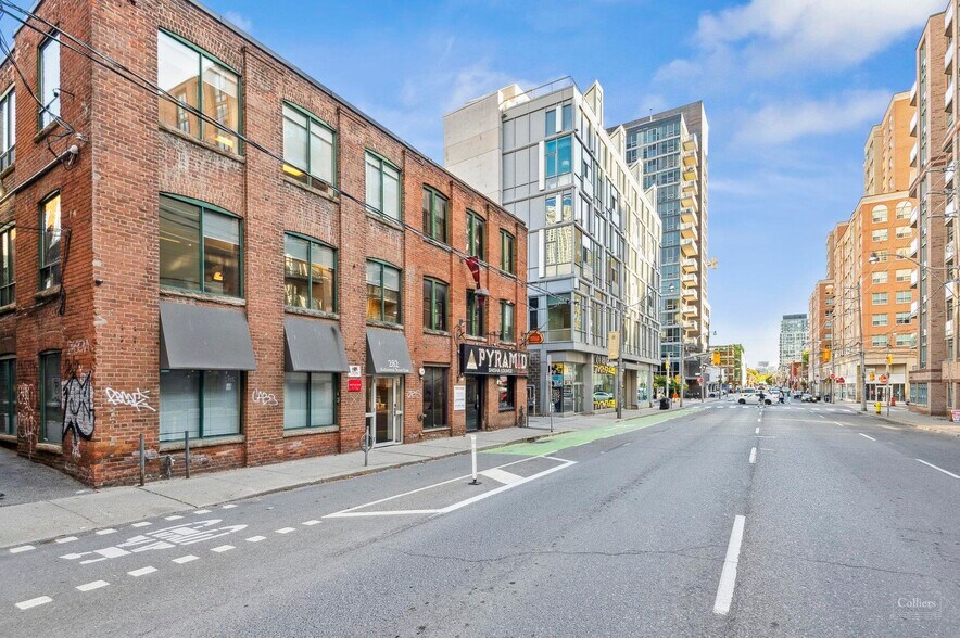 Primary Photo Of 282 Richmond St E, Toronto Office For Sale