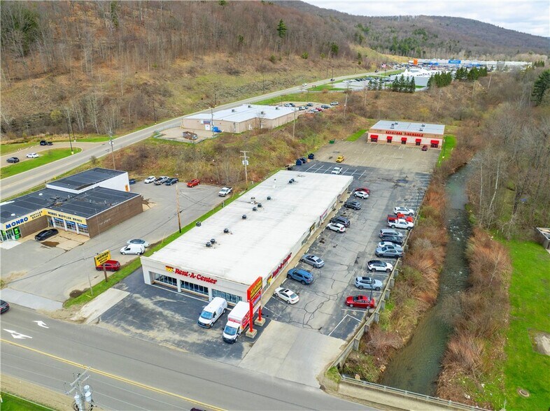 More Photos Of 1020 E Main St, Bradford Storefront For Sale