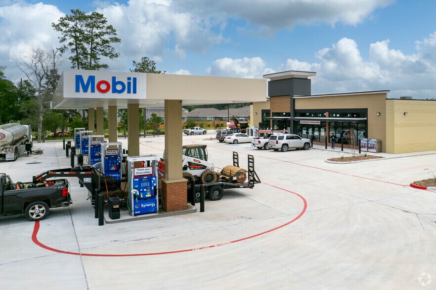 More Photos Of FM 3083 & Granger Pines Way, Conroe General Retail For Lease