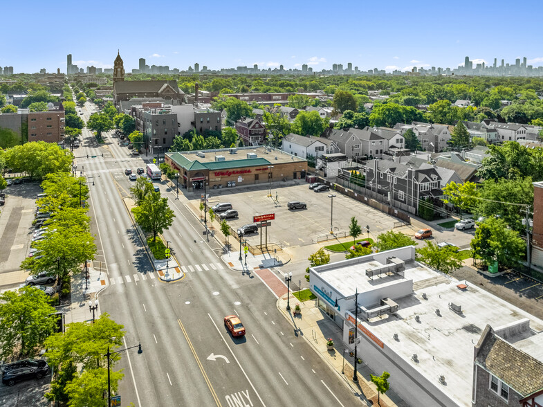 Primary Photo Of 2301 W Irving Park Rd, Chicago Drugstore For Sale