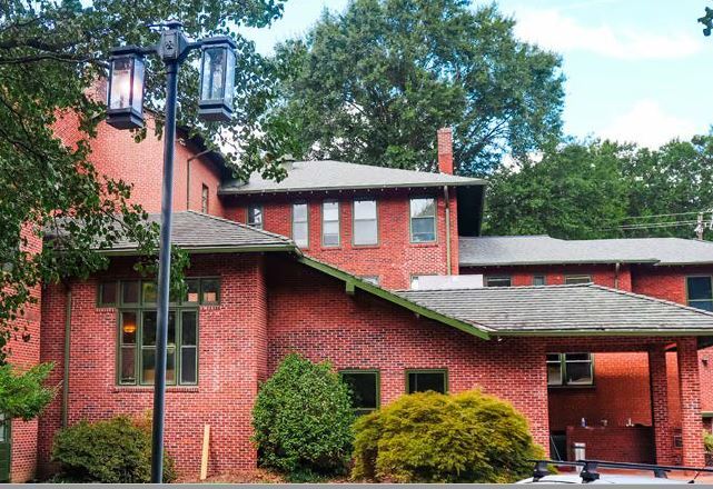 More Photos Of 1100 Wake Forest Rd, Raleigh Office For Lease