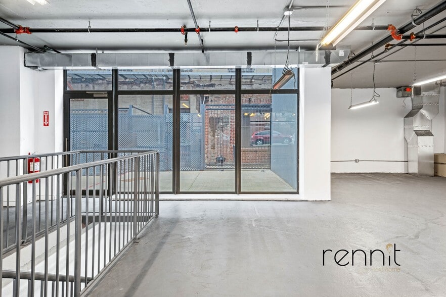 More Photos Of 349 Kent Ave, Brooklyn Apartments For Lease