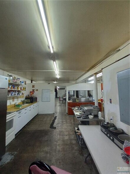 More Photos Of 114 Main St, Roundup Casino For Sale