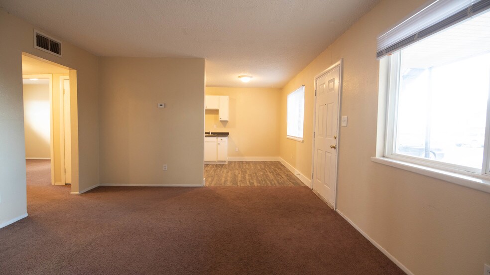 More Photos Of 334 S Archdale Dr, Pueblo West Apartments For Sale