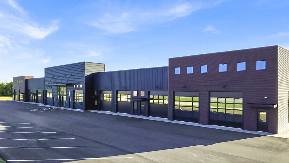 More Photos Of 116 College Rd, Pineville Light Distribution For Lease
