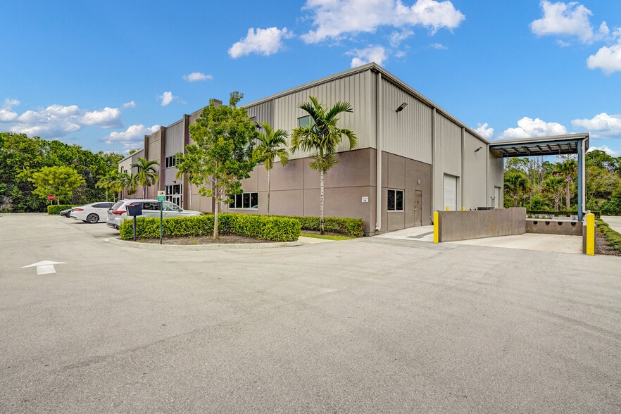 More Photos Of 4774 S Jenkins Rd, Fort Pierce Industrial For Sale