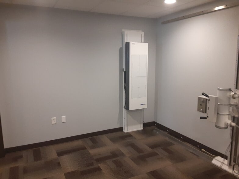 More Photos Of 4774 Old William Penn Hwy, Murrysville Medical For Lease