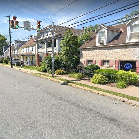 More Photos Of 401 Main St, Stockertown Office Residential For Sale