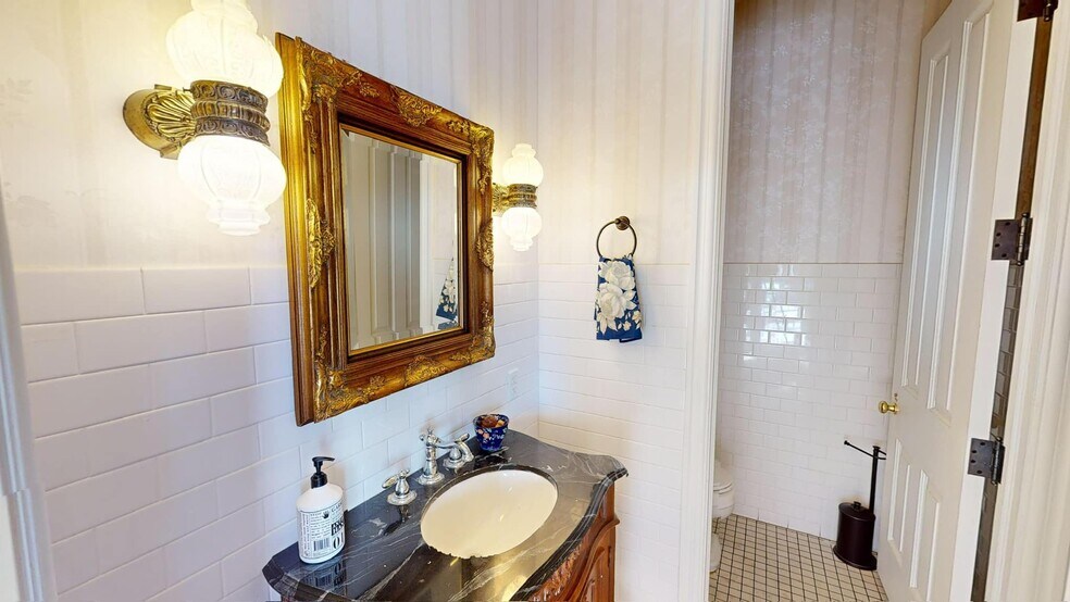 More Photos Of 195 State Route 151, Smithfield Hospitality For Sale