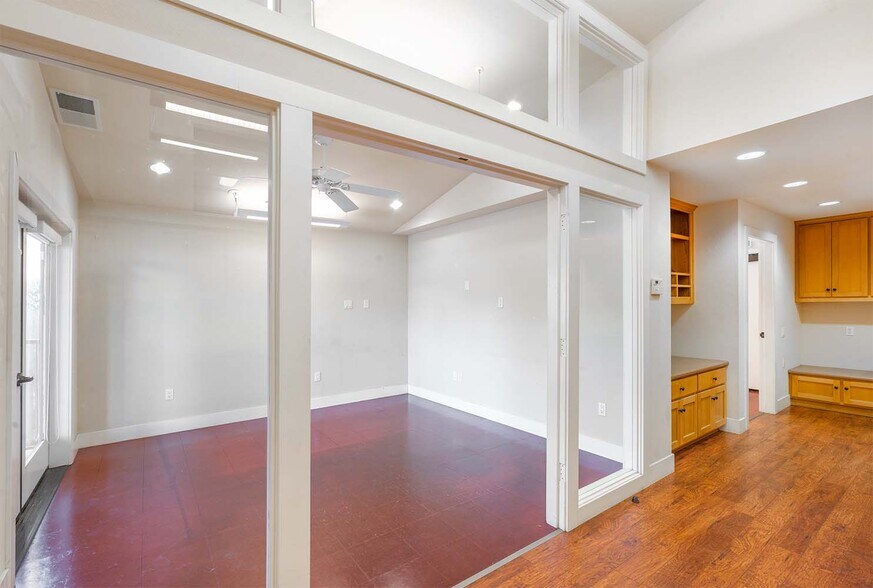 More Photos Of 17977 Sonoma Hwy, Sonoma Office For Lease