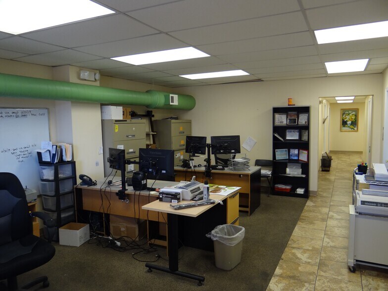 More Photos Of 1746 Winchester Rd, Bensalem Manufacturing For Lease