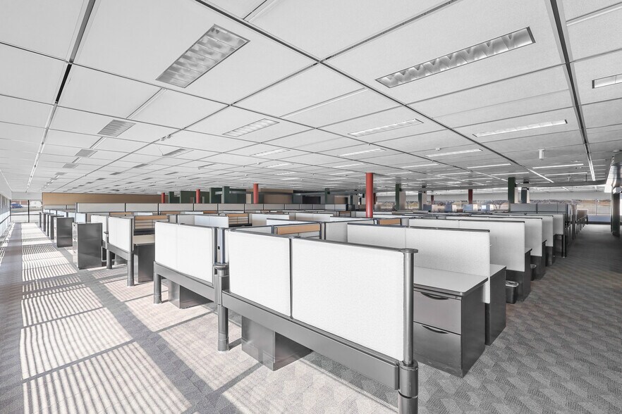 More Photos Of 3451 Hammond Ave, Waterloo Telecom Hotel Data Hosting For Lease