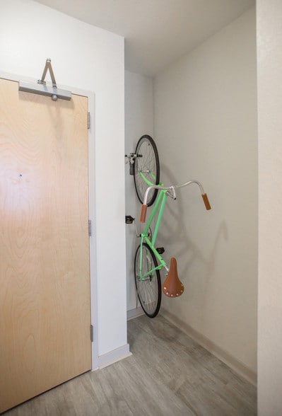 More Photos Of 2424-2434 W Caithness Pl, Denver Apartments For Lease