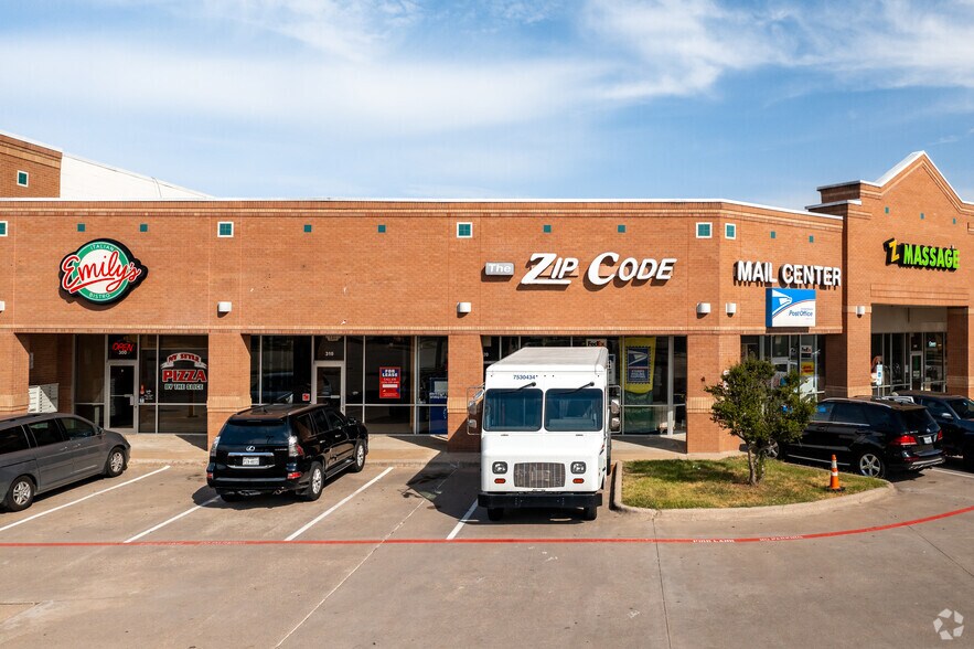 More Photos Of 2035 W McDermott Dr, Allen General Retail For Lease