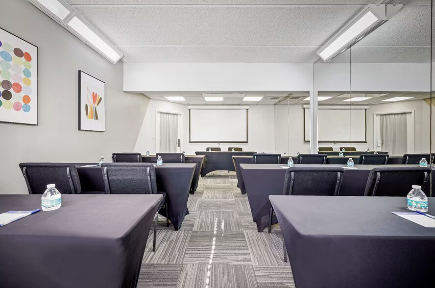 More Photos Of 8730 NW 27th St, Miami Hotel For Sale