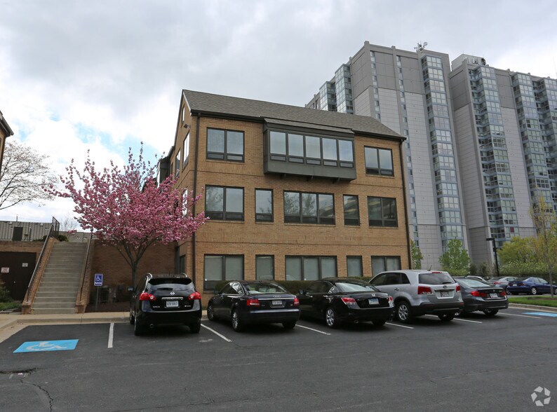 More Photos Of 5828-5836 Hubbard Dr, Rockville Office For Sale