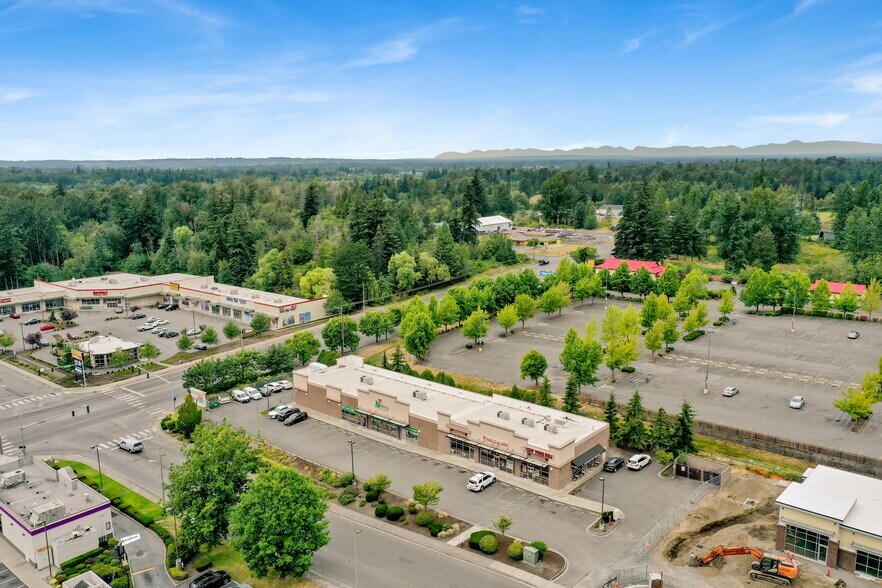 More Photos Of 101-107 E Stuart Rd, Bellingham Storefront Retail Office For Lease