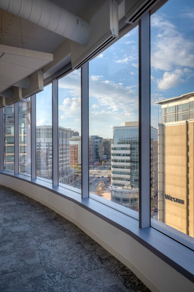 More Photos Of 800 N Glebe Rd, Arlington Office For Lease
