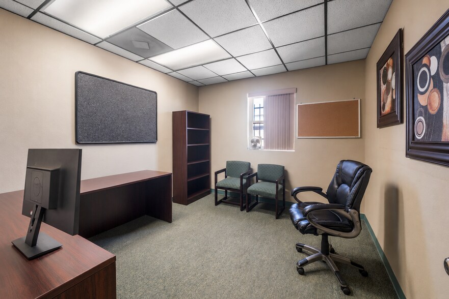 More Photos Of 760 S Stapley Dr, Mesa Office For Lease