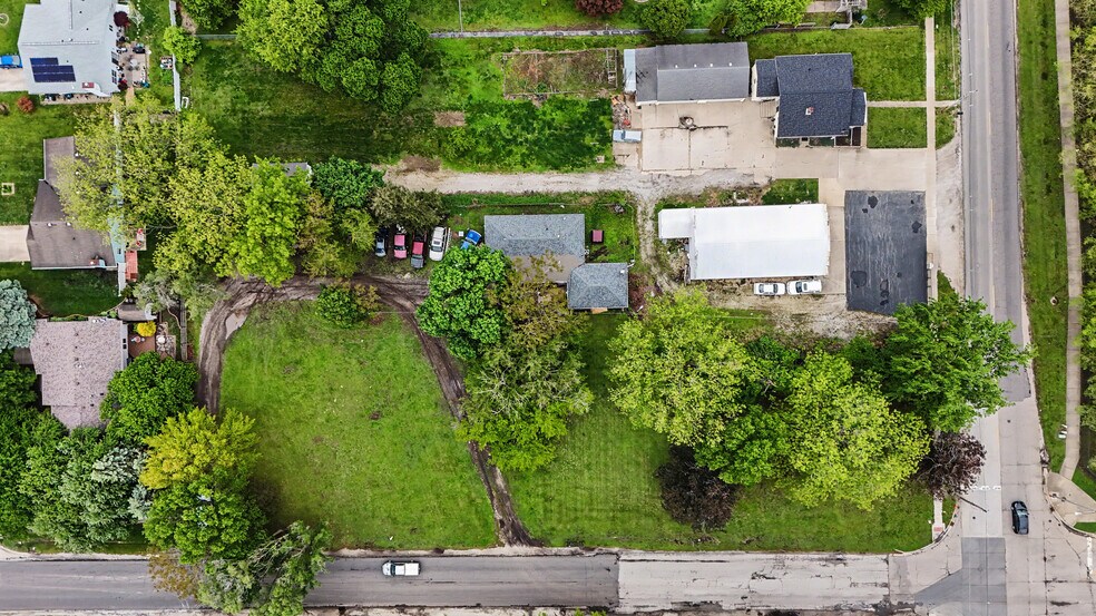 More Photos Of 2404 W John St, Champaign Land For Sale