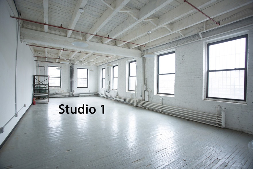 More Photos Of 40-08 22nd St, Long Island City Warehouse For Lease