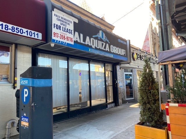 More Photos Of 111-11 Jamaica Ave, Richmond Hill Storefront For Lease