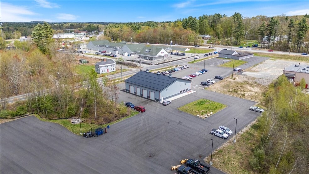 More Photos Of 409 Emerson Ave, Hampstead Industrial For Sale