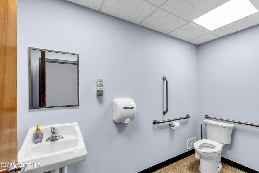 More Photos Of 218-224 Jack Martin Blvd, Brick Medical For Sale