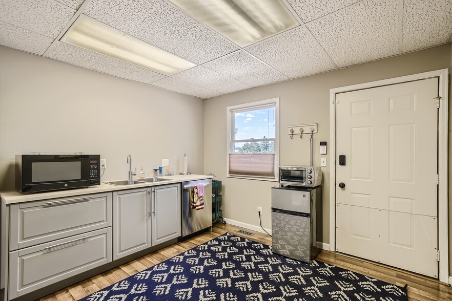 More Photos Of 7907 Zenobia St, Westminster Office For Sale