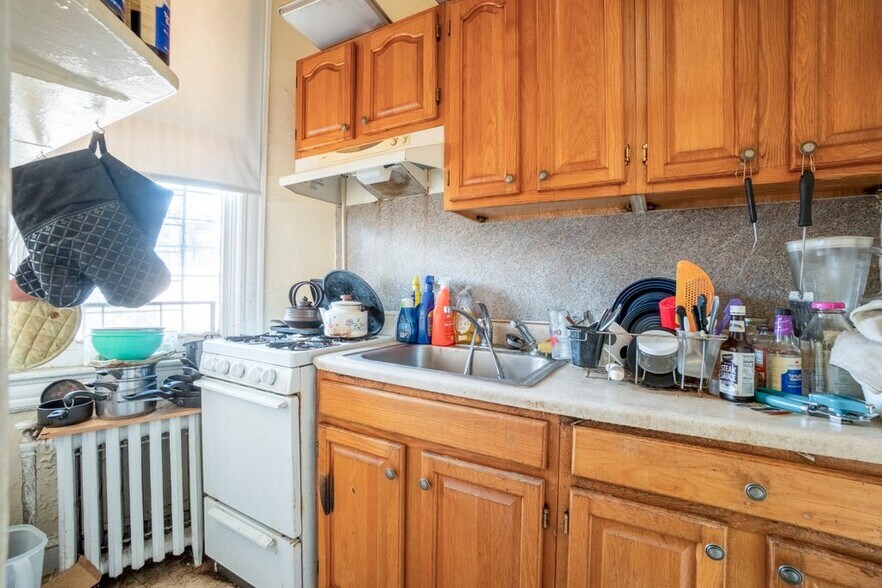 More Photos Of , Baltimore General Retail For Sale
