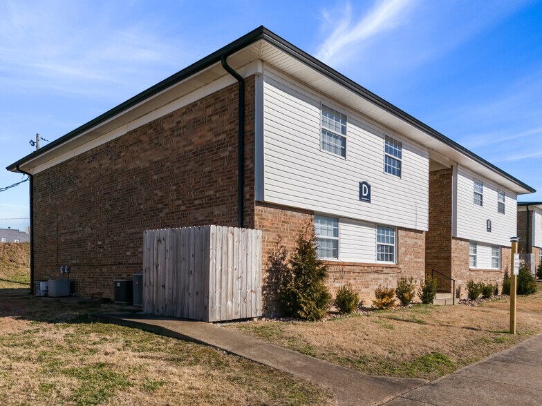 More Photos Of 400 N Kelsey St, Sturgis Apartments For Sale
