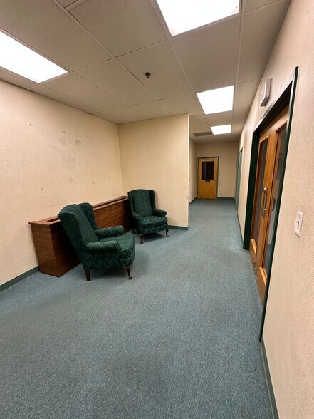 More Photos Of 1980 S West Blvd, Vineland Manufacturing For Lease