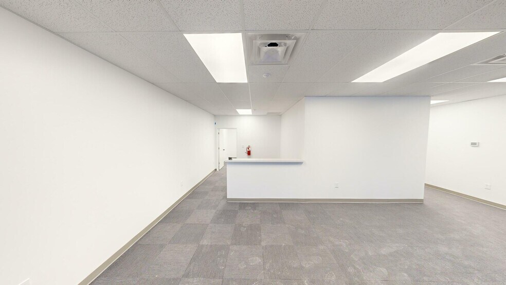 More Photos Of 2525 Drane Field Rd, Lakeland Unknown For Sale