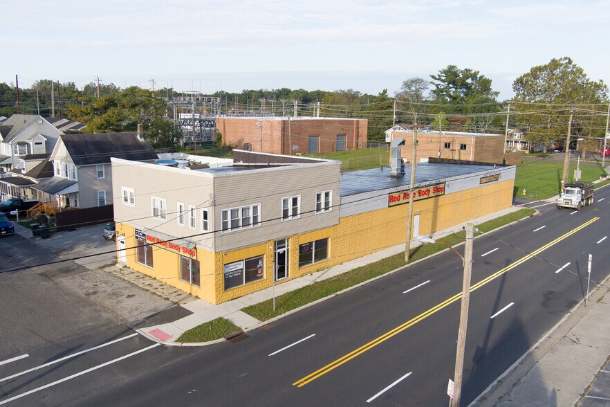 More Photos Of 220 White Horse, Egg Harbor City Auto Repair For Sale