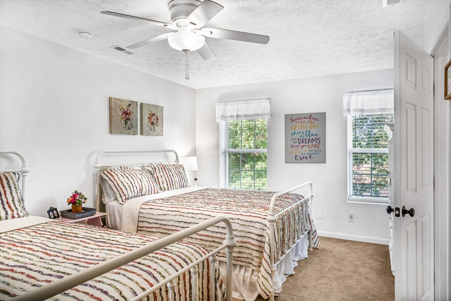 More Photos Of 1249 Gulf Rd, Spencer Golf Course Driving Range For Sale
