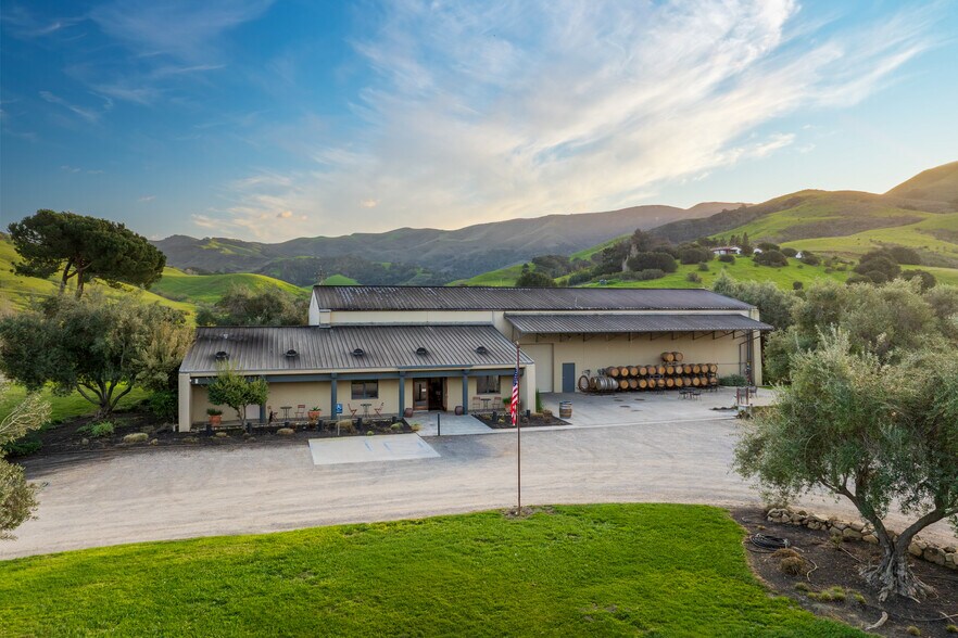More Photos Of 6855 Santa Rosa Rd, Buellton Specialty For Sale