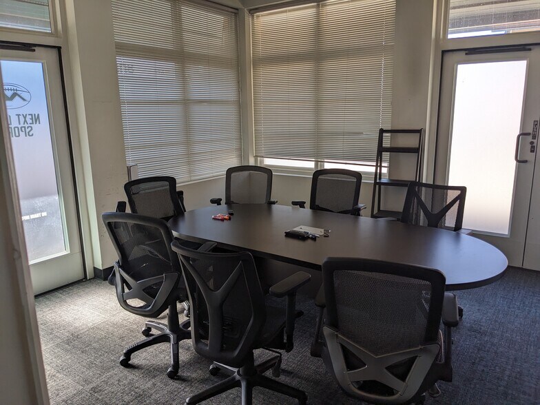 More Photos Of 385 1st Ave, San Mateo Medical For Lease