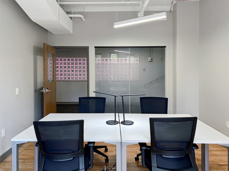 More Photos Of 16-20 E Broad St, Columbus Coworking Space