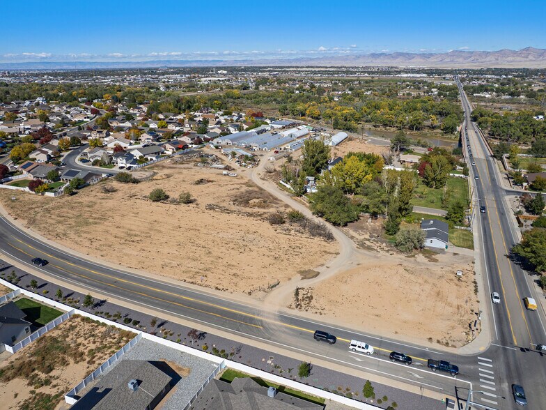 More Photos Of 2889 C Rd, Grand Junction Specialty For Sale