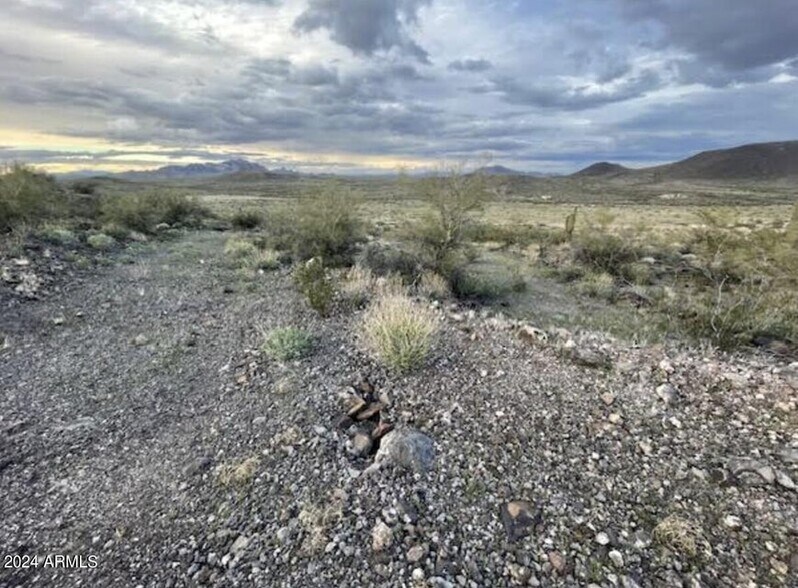 More Photos Of Elliot Rd, Tonopah Land For Sale